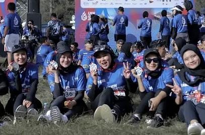 839-peserta-jelajahi-keindahan-alam-banyuwangi-dan-bondowoso,-ijen-geopark-run-2026-resmi-digelar