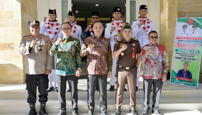Pemkab Agam Sambut Hangat Paskibraka dan Penyuluh Pertanian Berprestasi Nasional