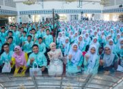 kembali-ke-almamater,-senator-muda-cerint-iralloza-tasya-inspirasi-ratusan-siswa-sman-1-padang