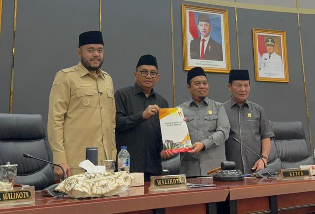 dprd-padang-gelar-paripurna-penyampaian-pendapat-akhir-fraksi-fraksi-terhadap-kua-ppas-tahun-anggaran-2027