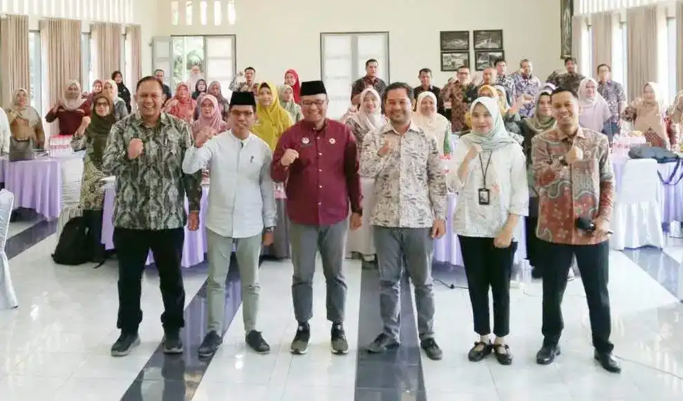 jaga-integritas,-profesionalisme,-dan-kualitas-pelayanan,-pemko-payakumbuh-berhentikan-tiga-pns-karena-langgar-disiplin