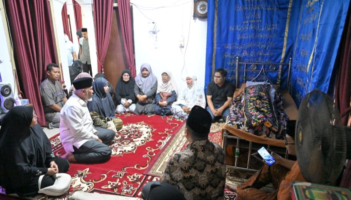 Gubernur Mahyeldi Lepas Kepergian Kadis Kebudayaan Sumbar Syaiful Bahri