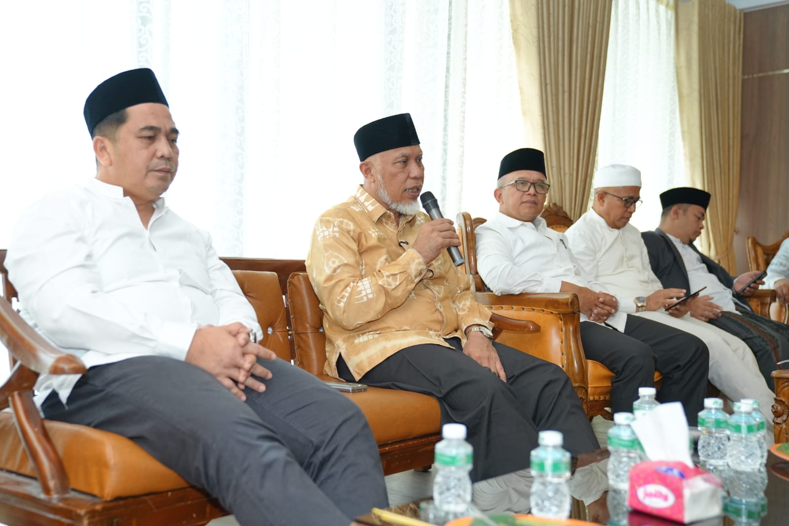 jelang-mtq-nasional-di-semarang,-gubernur-mahyeldi-beri-penguatan-kafilah-sumbar