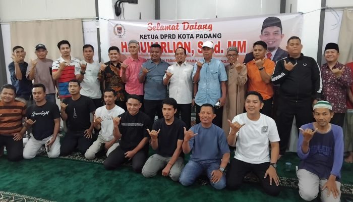 Ketua DPRD Kota Padang H.Muharlion Tampung Aspirasi Warga Komplek Graha Bungo Mas, Fokus Pembangunan Jalan Utama