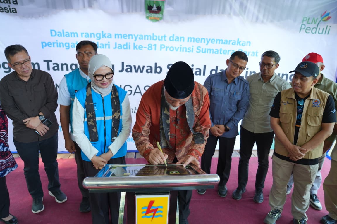 puluhan-tahun-menanti,-pompanisasi-tenaga-surya-kini-alirkan-air-ke-400-hektare-sawah-tanjung-barulak