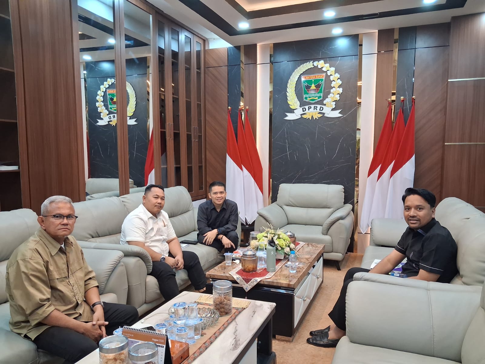 perubahan-perda-pendidikan-sumbar-jadi-sorotan,-fraksi-golkar-dorong-penguatan-beasiswa-dan-bosda