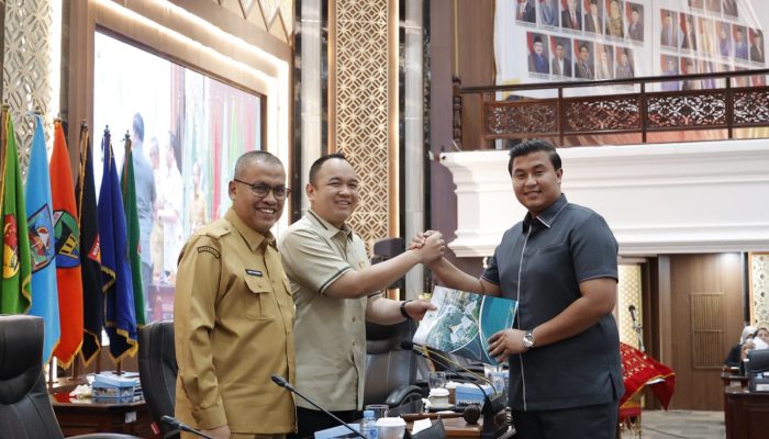 Fraksi PDI Perjuangan-PKB Desak Pemprov Sumbar Tingkatkan Kemandirian Fiskal Daerah