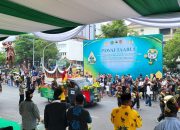 khafilah-sumbar-tampilkan-miniatur-masjid-raya-syekh-ahmad-khatib-al-minangkabawi-pada-pawai-ta’aruf-mtq-nasional-di-semarang