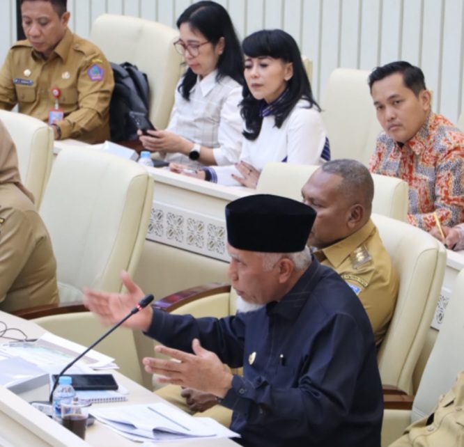 mahyeldi-tegaskan-pengelolaan-aset-daerah-harus-beri-manfaat-nyata-bagi-masyarakat
