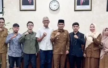 Pemkot Solok Lepas Tiga Mahasiswa Menempuh Pendidikan dan Magang Internasional
