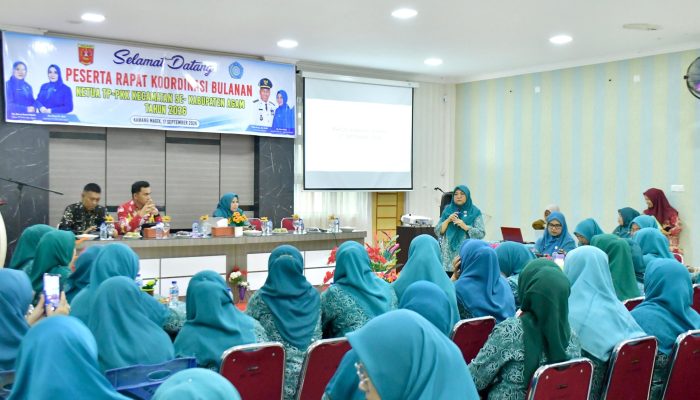 Ketua TP PKK Agam Dorong Kader Dasawisma Tingkatkan Kesejahteraan Keluarga