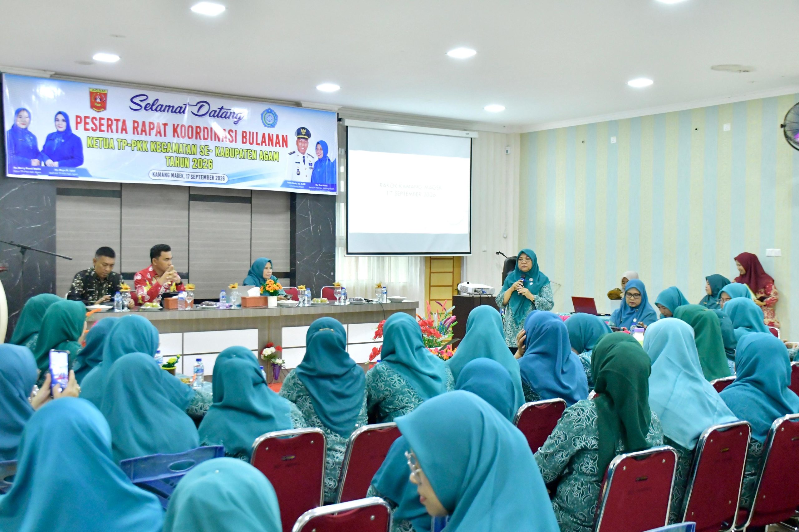 rakor-tppkk-agam,-ny.-merry-beni-:-dasawisma-ujung-tombak-keluarga-sejahtera