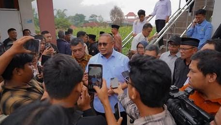 andre-rosiade-ungkap-komitmen-presiden-prabowo-untuk-sumbar,-tol-sicincin–bukittinggi-dan-kereta-api-kembali-diaktifkan