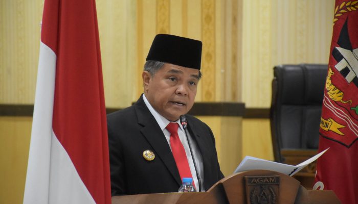 Bupati Agam Serahkan Nota Pengantar RAPBD 2027 Fokus Percepat Pembangunan Infrastruktur