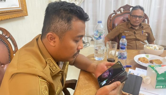 Pemprov Sumbar Kerahkan Alat Berat Percepat Evakuasi Longsor di Arosuka Solok