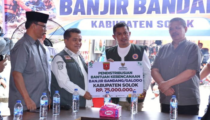 Pemkab Agam Salurkan Bantuan Kemanusiaan untuk Percepat Pemulihan Korban Banjir Solok