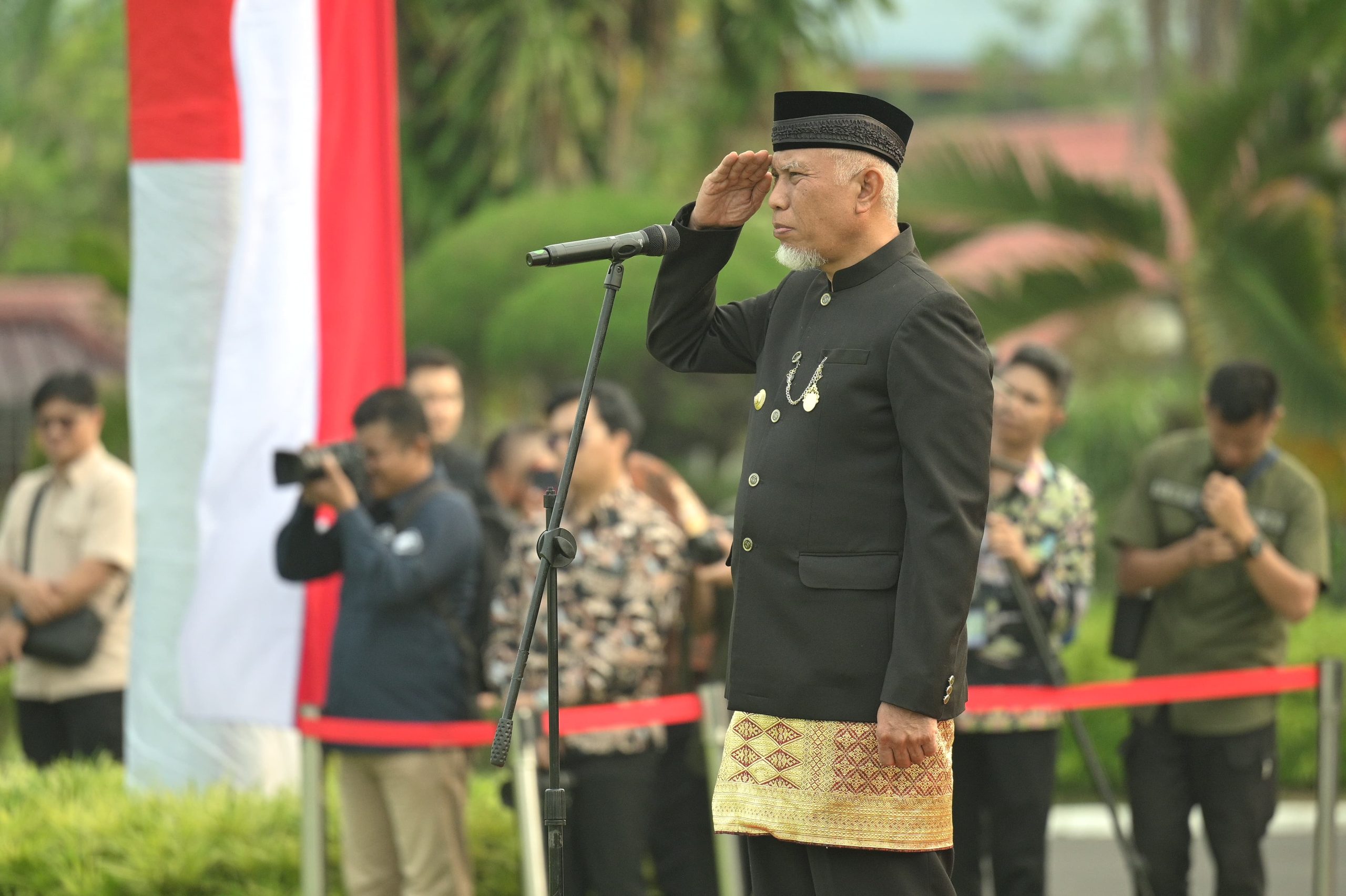 81-tahun-sumbar,-mahyeldi:-pertumbuhan-ekonomi-harus-berjalan-seiring-dengan-ketangguhan-bencana