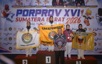 Tim Taekwondo Kota Padang Raih Juara Umum Porprov XVI Sumatera Barat