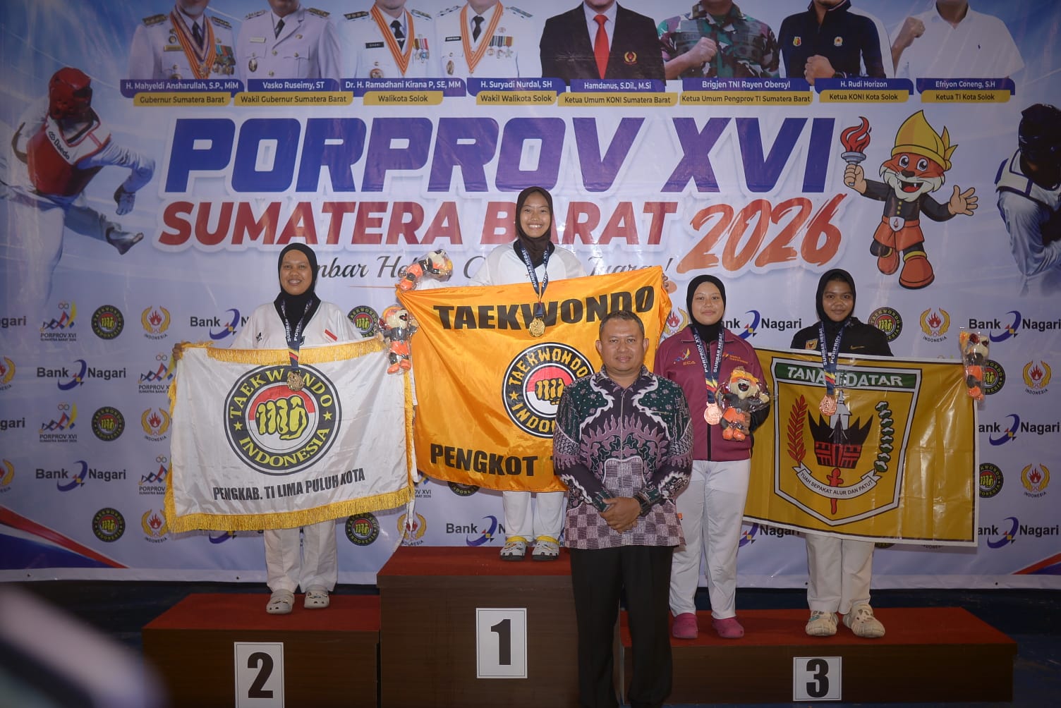 taekwondo-kota-padang-juara-umum-porprov-xvi-sumbar-dengan-9-medali-emas