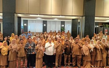 Ketua DPRD Sumbar Ajak Guru PPPK Cetak Generasi Emas Indonesia 2045