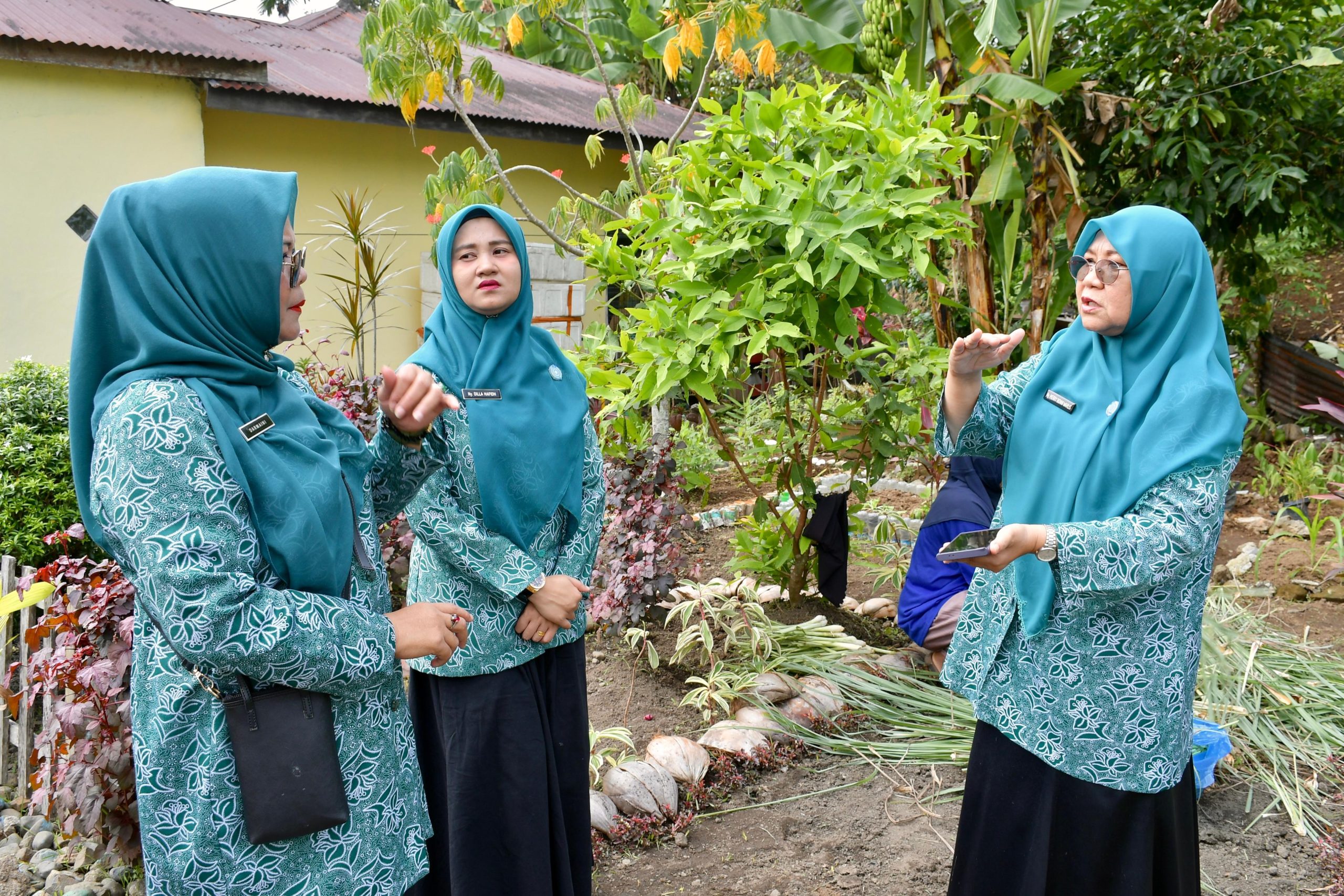 kunjungi-pkk-nagari-duo-koto,-ny.-merry-beri-motivasi-khusus